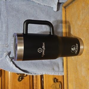 Pelican Porter Black Insulated Travel Mug - Pelican-40 oz/1180ml